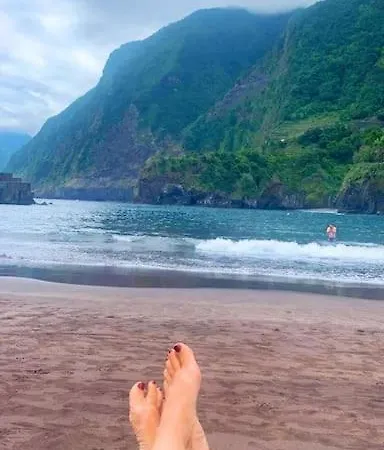 Casa Do Mar 2 Bedrooms And Kingsize Bed * Ponta Delgada (Madeira)