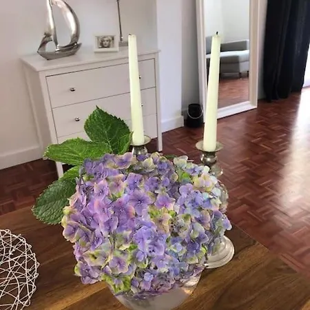 Casa Do Mar 2 Bedrooms And Kingsize Bed * Ponta Delgada (Madeira)