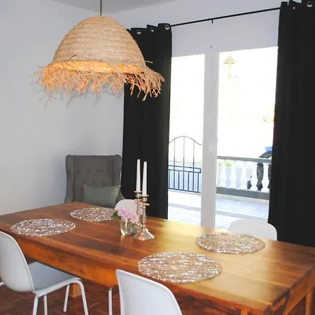 Casa Do Mar 2 Bedrooms And Kingsize Bed شقة