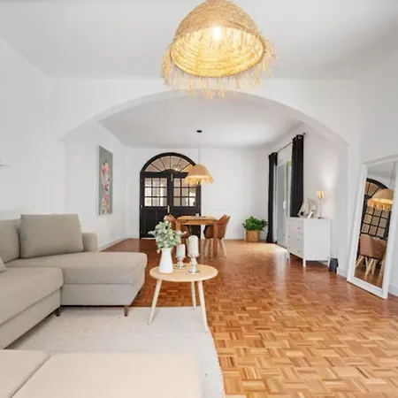 Casa Do Mar 2 Bedrooms And Kingsize Bed