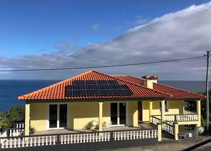 Casa Do Mar 2 Bedrooms And Kingsize Bed * Ponta Delgada (Madeira)
